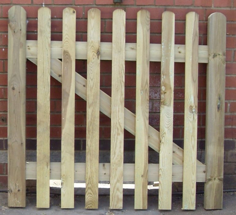 Handmade Palisade Gate