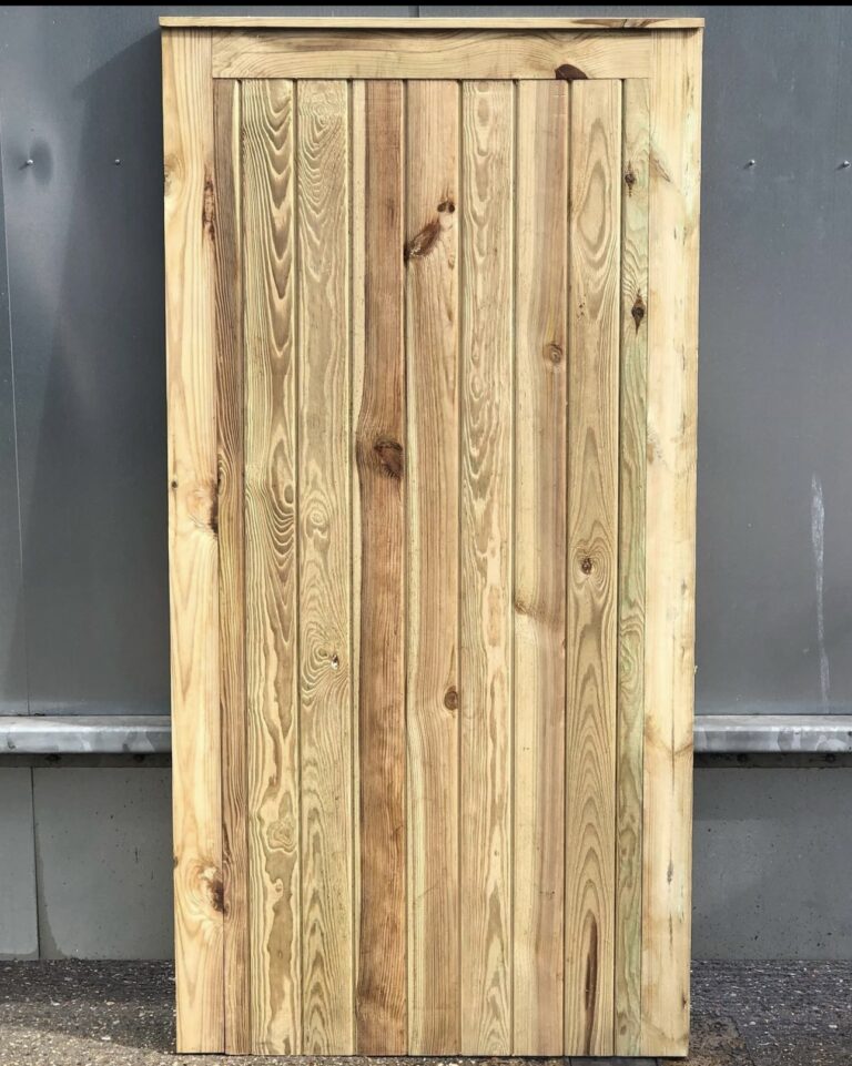 Front of our standard T&G Gate