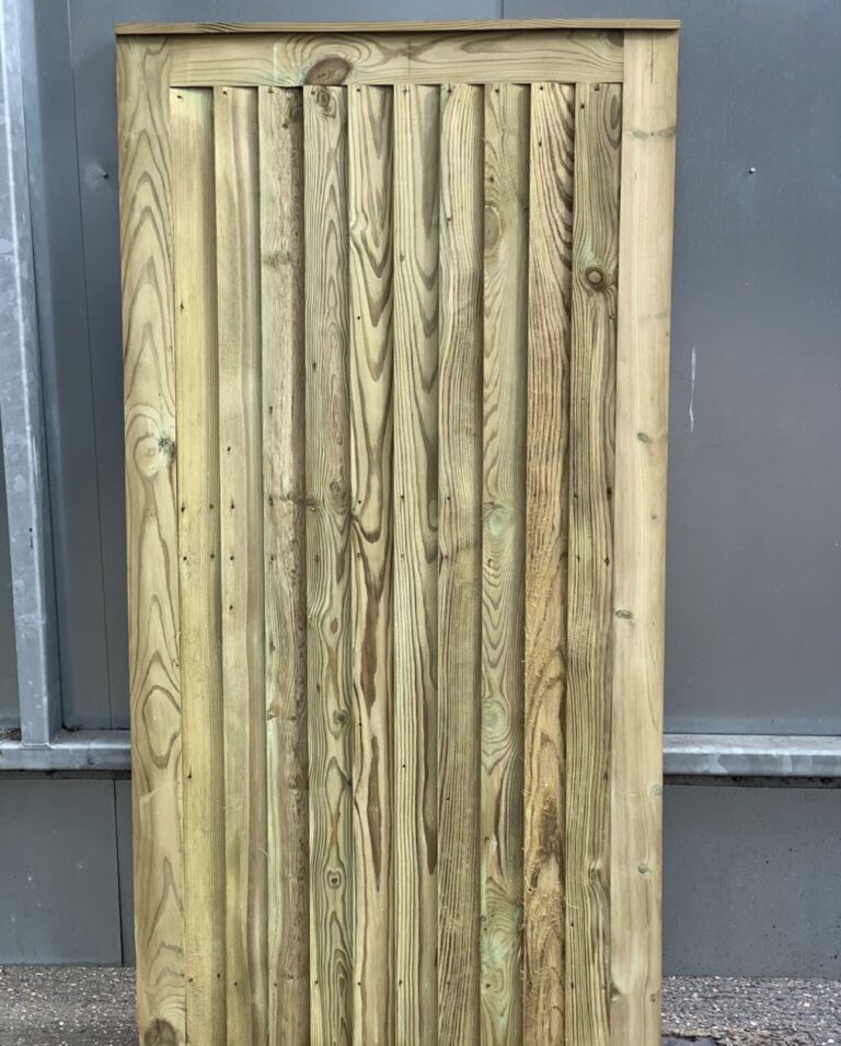 Front of our standard closeboard Gates